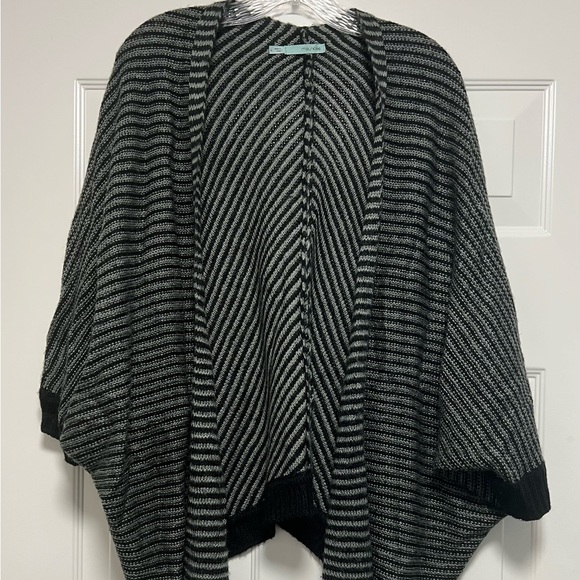 Maurices Black and Gray Striped Open Cardigan Sweater - Picture 1 of 9
